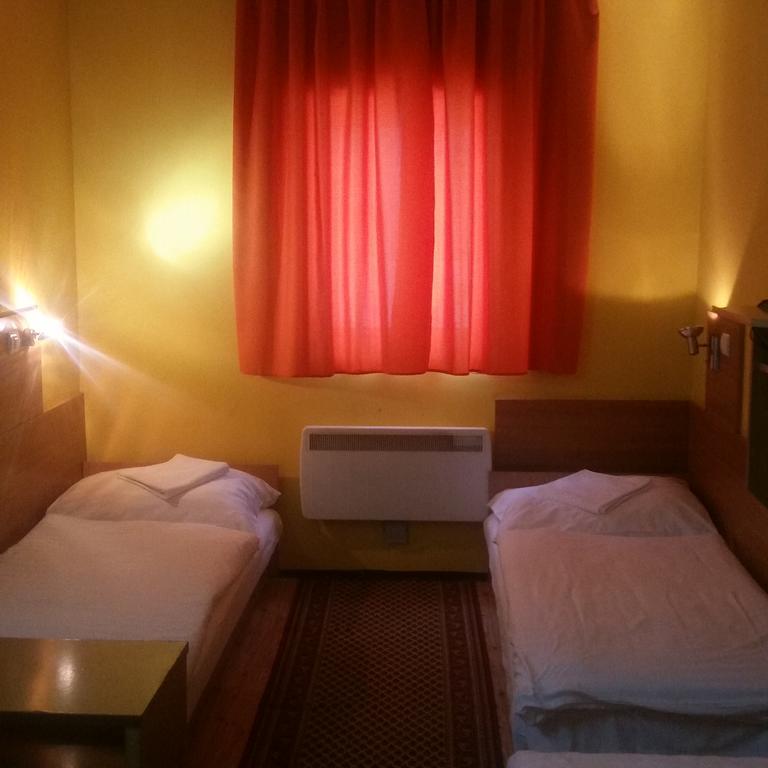 Kis-Duna Motel & Camping Mosonmagyaróvár Zewnętrze zdjęcie
