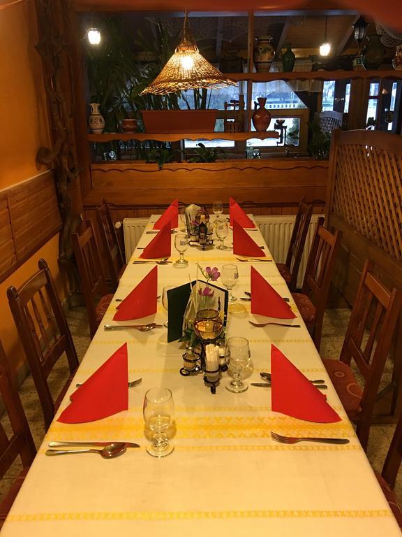 Kis-Duna Motel & Camping Mosonmagyaróvár Zewnętrze zdjęcie